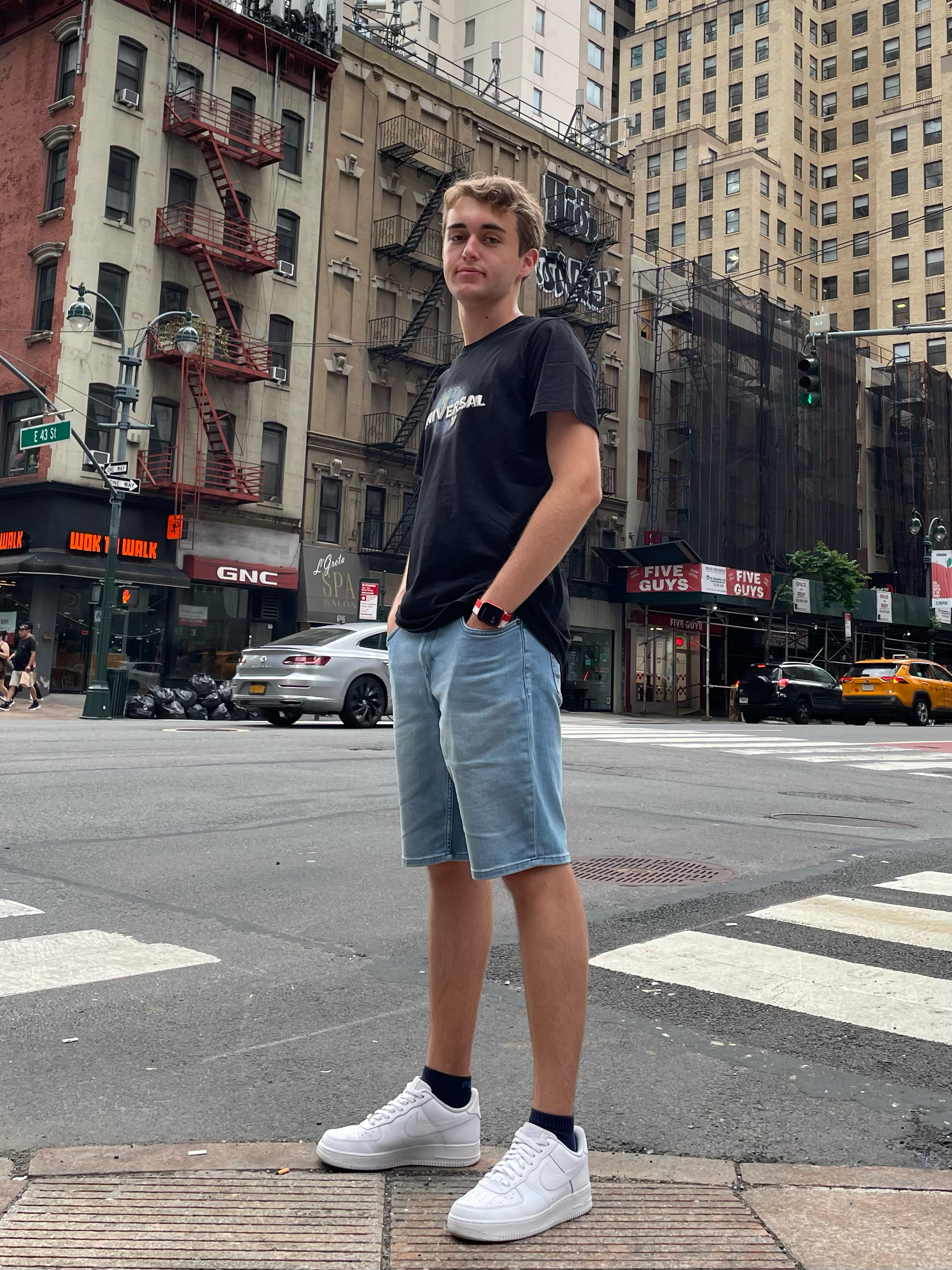 A wild gilbi posing in NY